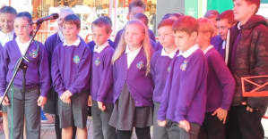 School pupils sing at Whitegold Festival